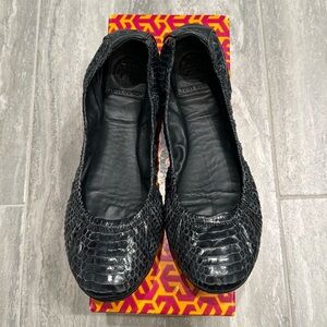 Tory Burch Navy Snake Skin Eddie Ballet Flats Size 8